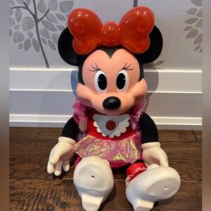 Vintage 1991 Minnie Mouse